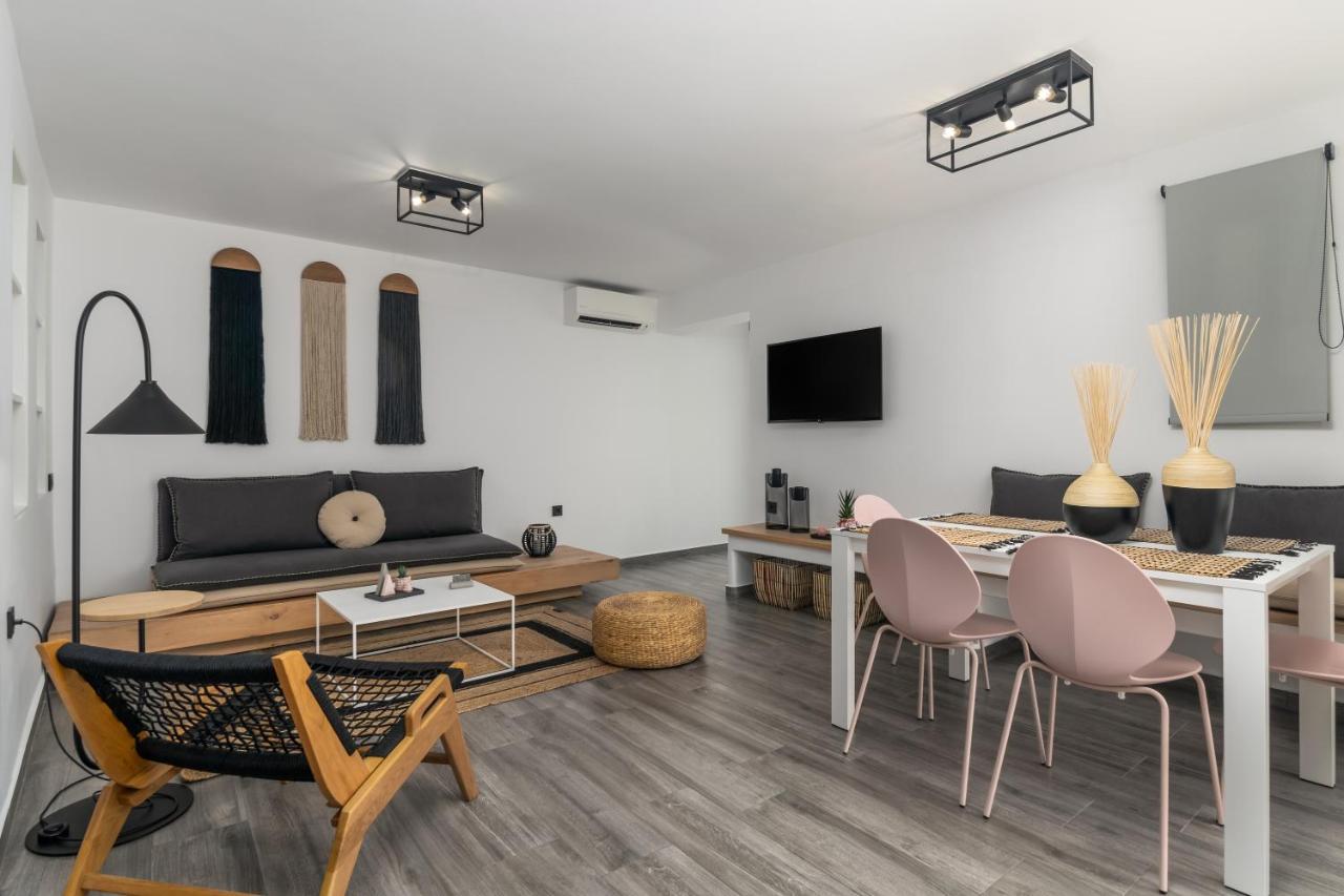Margaret'S Unique Apartment Peran Triovasalos Dış mekan fotoğraf